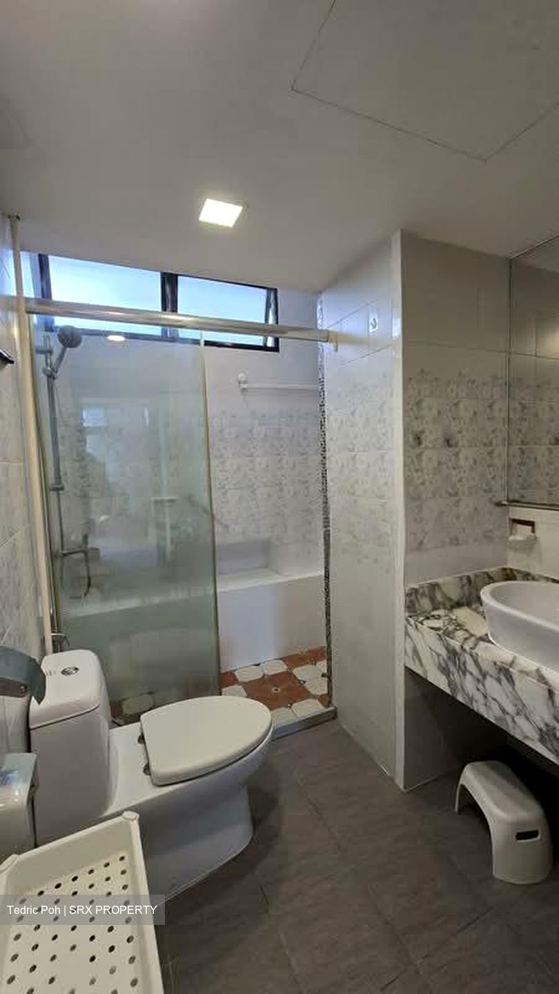 Mandarin Gardens (D15), Condominium #537524551